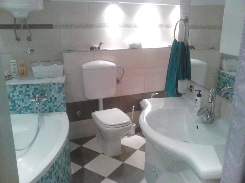 Room Sarah Rijeka Phòng bức ảnh